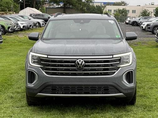 2025 Volkswagen Atlas 2.0T SE w/Technology 4MOTION