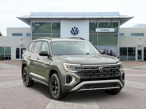 2025 Volkswagen Atlas 2.0T Peak Edition