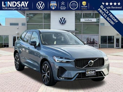 2023 Volvo XC60 B5 Plus Dark Theme