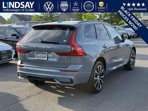 2023 Volvo XC60 B5 Plus Dark Theme