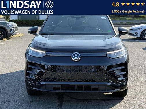 2025 Volkswagen Tiguan 2.0T SE R-Line Black 4MOTION