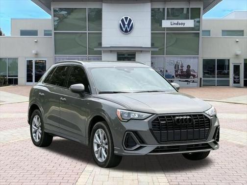 2022 Audi Q3 45 S line Premium