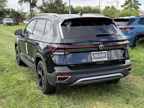 2025 Volkswagen Taos 1.5T SEL