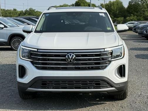 2025 Volkswagen Atlas 2.0T SE w/Technology 4MOTION