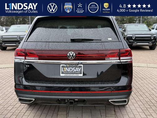 2025 Volkswagen Atlas 2.0T SE w/Technology