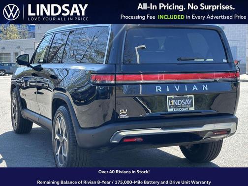 2023 Rivian R1S Adventure