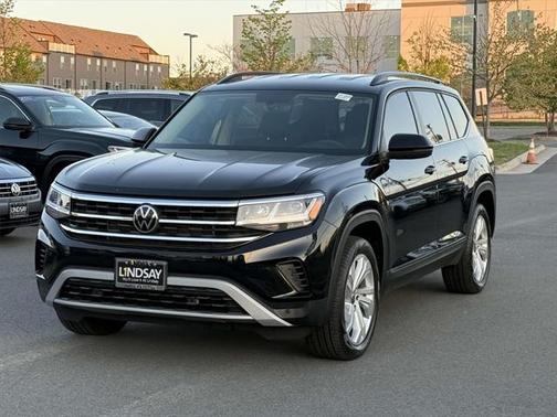 2022 Volkswagen Atlas 2.0T SE w/Technology 4MOTION