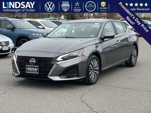 2023 Nissan Altima 2.5 SV