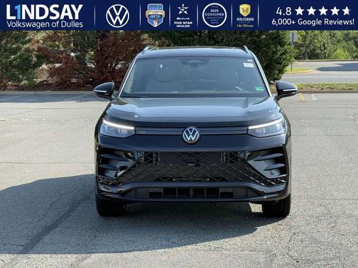 2025 Volkswagen Tiguan 2.0T SE R-Line Black 4MOTION