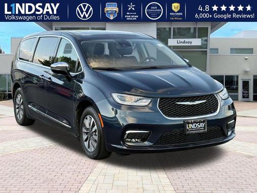 2023 Chrysler Pacifica Hybrid Limited