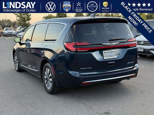 2023 Chrysler Pacifica Hybrid Limited