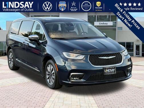 2023 Chrysler Pacifica Hybrid Limited