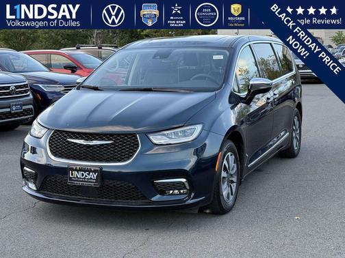 2023 Chrysler Pacifica Hybrid Limited