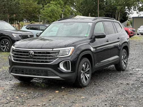 2025 Volkswagen Atlas 2.0T SE