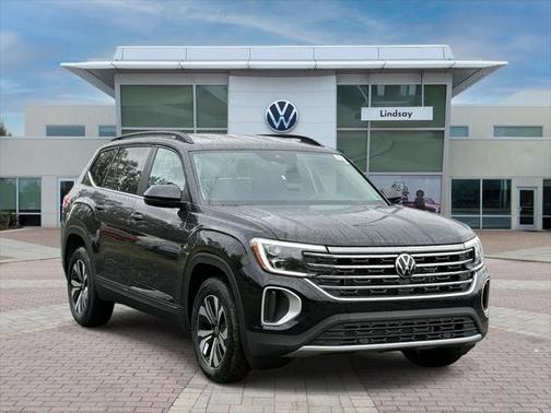 2025 Volkswagen Atlas 2.0T SE