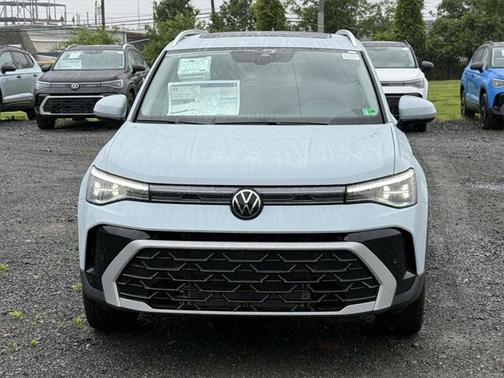 2025 Volkswagen Taos 1.5T SEL