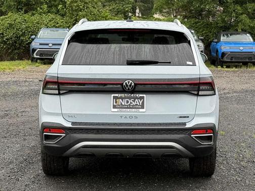 2025 Volkswagen Taos 1.5T SEL