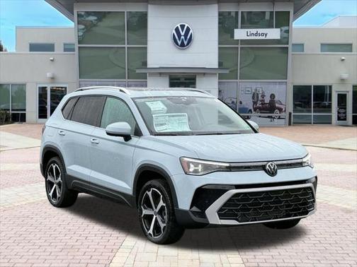 2025 Volkswagen Taos 1.5T SEL