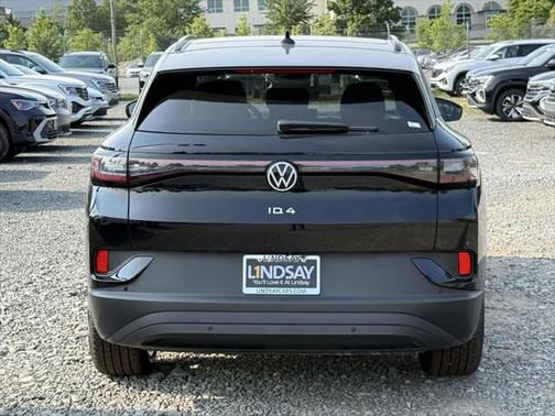 2025 Volkswagen ID.4 Pro