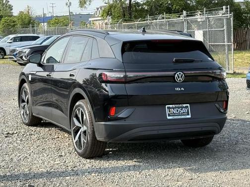 2025 Volkswagen ID.4 Pro