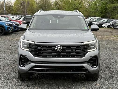 2025 Volkswagen Atlas 2.0T SEL Premium R-Line 4MOTION