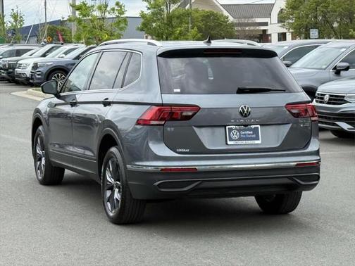 2022 Volkswagen Tiguan 2.0T SE 4MOTION