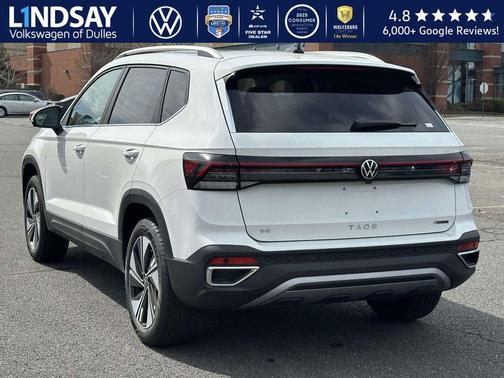 2026 Volkswagen Taos SE