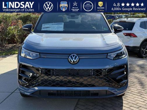 2025 Volkswagen Tiguan 2.0T SE R-Line Black 4MOTION