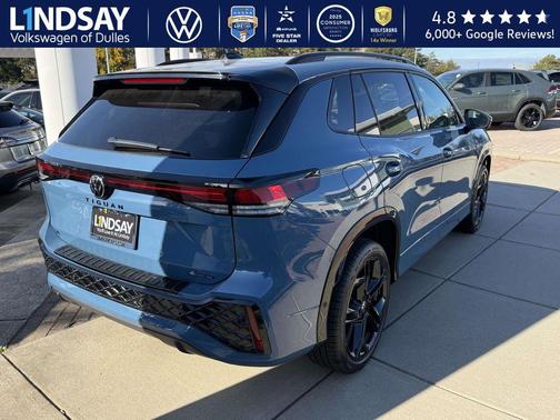 2025 Volkswagen Tiguan 2.0T SE R-Line Black 4MOTION