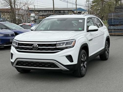 2022 Volkswagen Atlas Cross Sport 2.0T SE