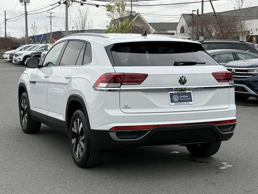 2022 Volkswagen Atlas Cross Sport 2.0T SE