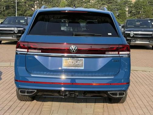 2025 Volkswagen Atlas 2.0T SEL Premium R-Line 4MOTION