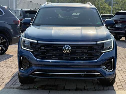 2025 Volkswagen Atlas 2.0T SEL Premium R-Line 4MOTION
