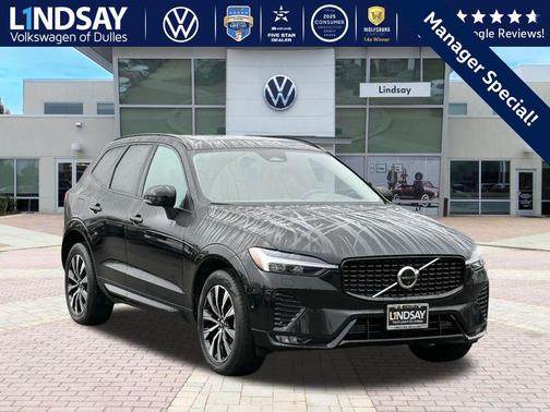 2023 Volvo XC60 B5 Plus Dark Theme