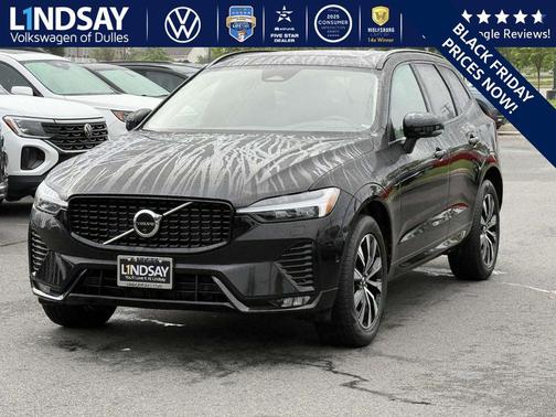 2023 Volvo XC60 B5 Plus Dark Theme