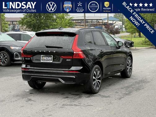 2023 Volvo XC60 B5 Plus Dark Theme