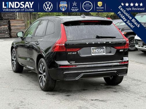 2023 Volvo XC60 B5 Plus Dark Theme