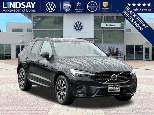 2023 Volvo XC60 B5 Plus Dark Theme