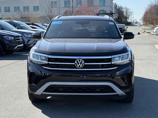 2022 Volkswagen Atlas Cross Sport 2.0T SE w/Technology 4MOTION