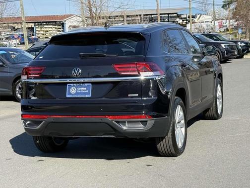 2022 Volkswagen Atlas Cross Sport 2.0T SE w/Technology 4MOTION