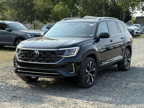 2025 Volkswagen Atlas 2.0T SEL Premium R-Line 4MOTION