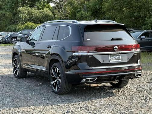 2025 Volkswagen Atlas 2.0T SEL Premium R-Line 4MOTION