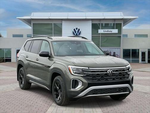 2025 Volkswagen Atlas 2.0T Peak Edition