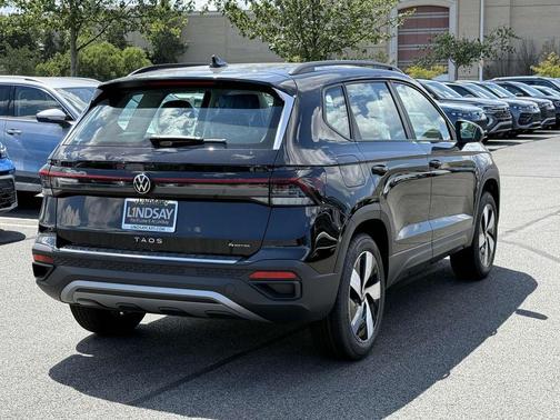 2025 Volkswagen Taos 1.5T S