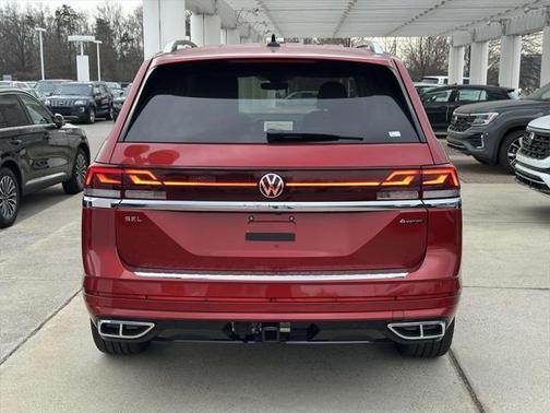 2025 Volkswagen Atlas 2.0T SEL Premium R-Line 4MOTION