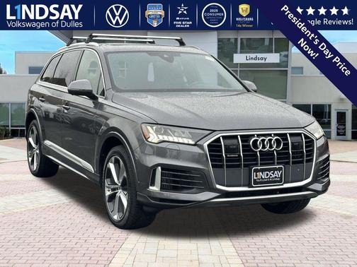2023 Audi Q7 55 Premium Plus