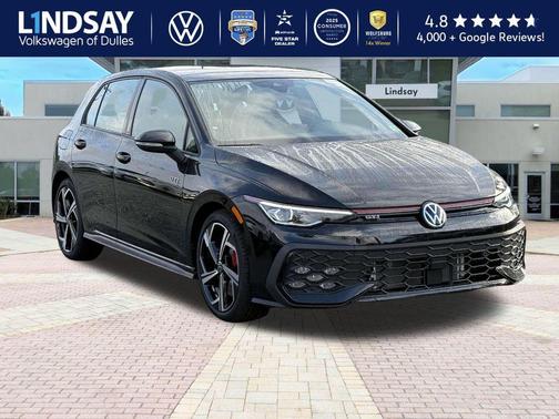 2025 Volkswagen Golf GTI 2.0T SE DSG