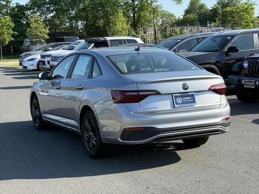 2024 Volkswagen Jetta 1.5T SE