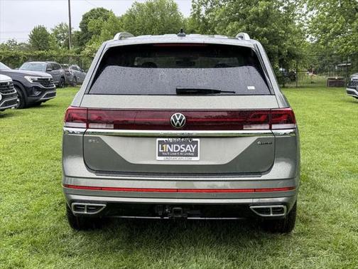 2025 Volkswagen Atlas 2.0T SEL Premium R-Line 4MOTION