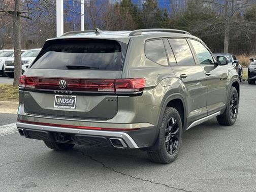 2025 Volkswagen Atlas 2.0T Peak Edition